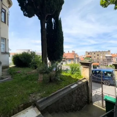 Edo 1 * Pula